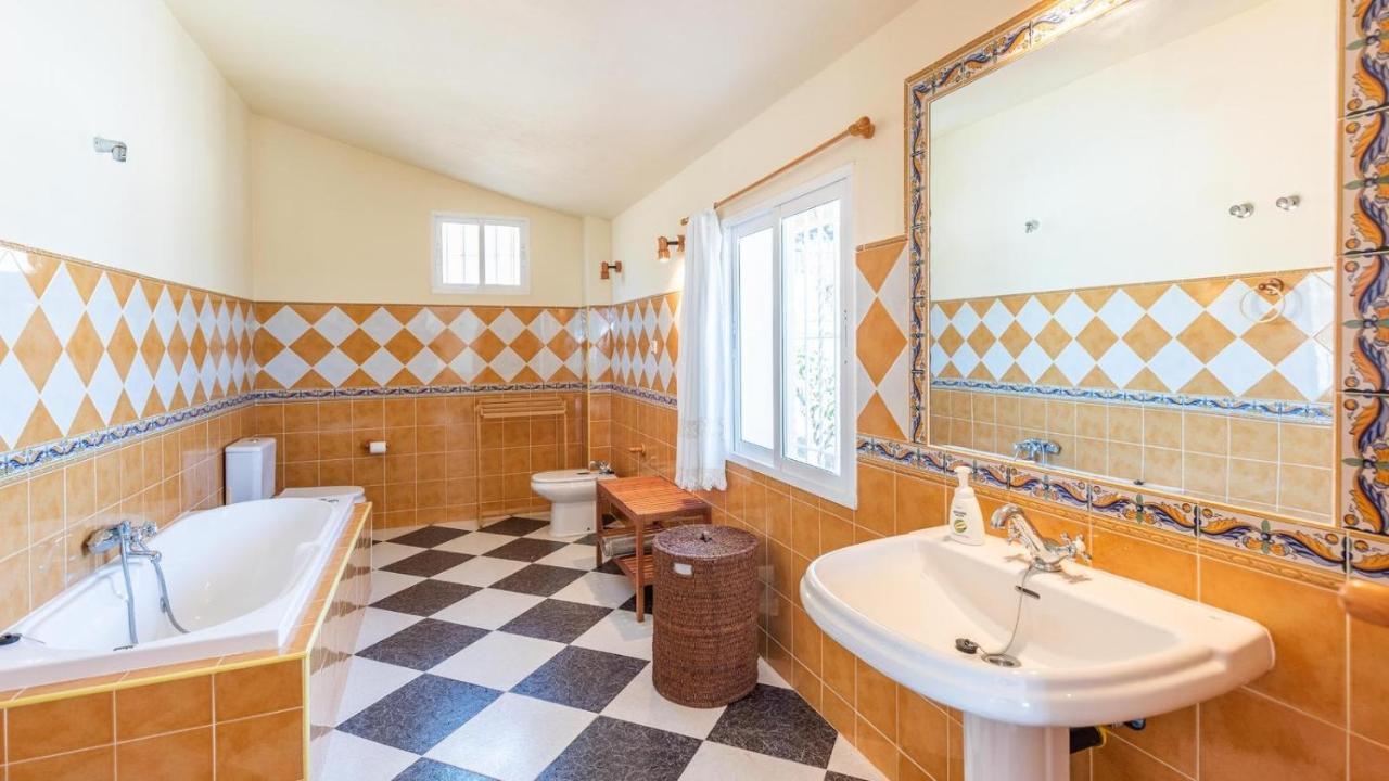 Villa El Cerrillo Malaga - Churriana By Ruralidays Ngoại thất bức ảnh